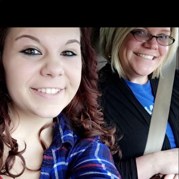 Meet your Posher, Autumn - Picture 1 of 1